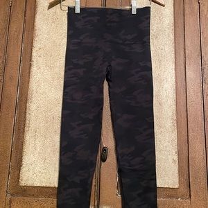 Spanx camo leggings size medium